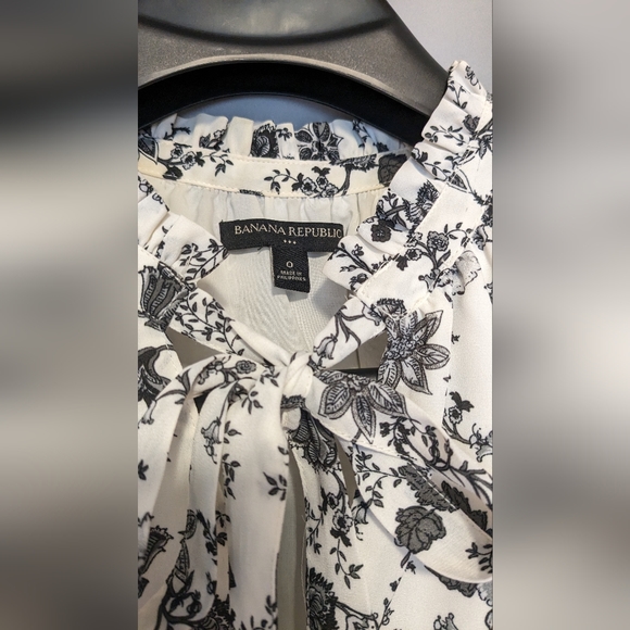 Banana Republic Floral Sleeveless Dress - Picture 5 of 10